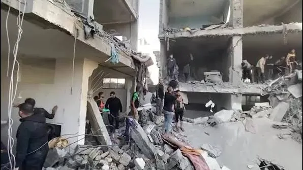 ارتفاع حصيلة الشهداء في قطاع غزة إلى 72,234 والإصابات إلى 171,852 منذ بدء العدوان